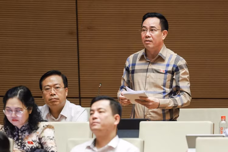 nguyen-van-huy.jpg