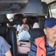 Tài xế taxi đột ngột bất tỉnh, 4 hành khách hoảng loạn trên xe