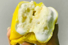 Trổ tài làm bánh crepe sầu riêng béo ngậy, mềm mịn tại nhà