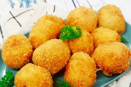 Tự làm cá viên phô mai ngon, đơn giản tại nhà chỉ trong vài bước