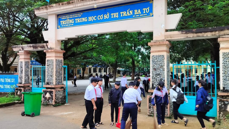 Vu nam sinh bi dien giat tu vong, truoc do da phat hien ro dien