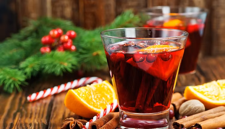 Thuc uong Giang sinh truyen thong cua nguoi Phap dac biet the nao?