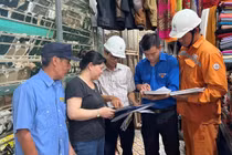 Nắng nóng 2026: Tiền điện tăng gấp đôi vì điều hòa
