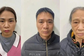 Hà Nội bắt nhóm lừa bán thuốc gia truyền giả cho bệnh nhân