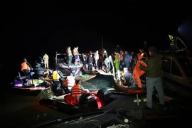 Tìm thấy thi thể 6 nạn nhân vụ chìm tàu trên hồ Thác Bà