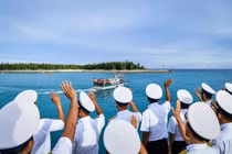 “Bầu Hiển” ủng hộ 5 tỷ đồng để cùng phủ xanh đặc khu Trường Sa của Tổ quốc