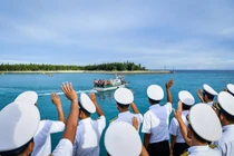 “Bầu Hiển” ủng hộ 5 tỷ đồng để cùng phủ xanh đặc khu Trường Sa của Tổ quốc