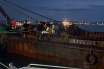 Vụ chìm tàu du lịch ở Quảng Ninh: Vợt được 9 thi thể