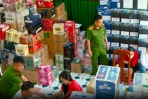 Triệt xoá cơ sở sản xuất rượu giả ở Khánh Hoà