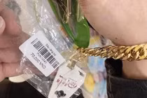 Nhiều người sập bẫy lừa mua vàng giá rẻ, chuyên gia lý giải nguyên nhân