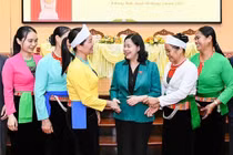 Bà Bùi Thị Minh Hoài cụ thể hóa quan điểm “dân là gốc, chủ thể, trung tâm”