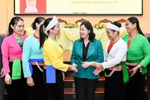 Bà Bùi Thị Minh Hoài cụ thể hóa quan điểm “dân là gốc, chủ thể, trung tâm”