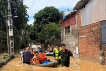 BÁO TRI THỨC VÀ CUỘC SỐNG KÊU GỌI ỦNG HỘ ĐỒNG BÀO VÙNG BÃO LŨ