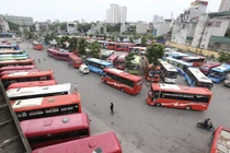 Giá xăng dầu tăng mạnh, doanh nghiệp vận tải loay hoay tìm phương án 