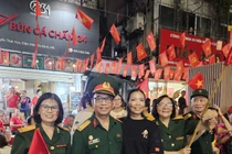 Hà Nội sôi động ngày Tổng duyệt diễu binh bất chấp mưa