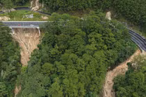 Lâm Đồng triển khai khẩn cấp gia cố sạt lở đèo Prenn