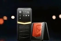 Hot rần rần điện thoại dát vàng giá nửa tỷ đổ bộ Việt Nam 