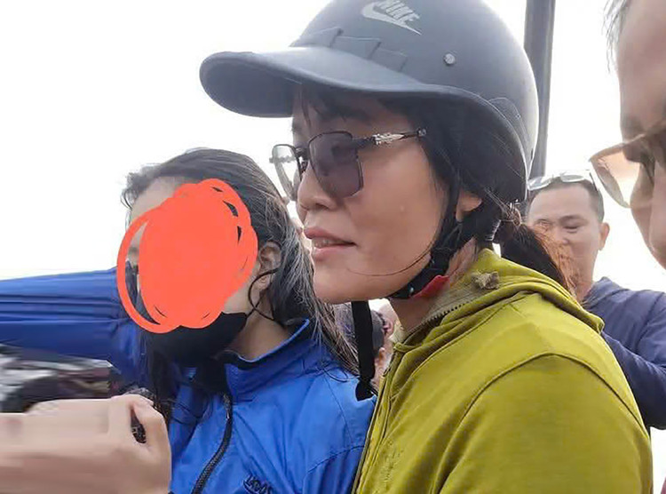 Cô giáo ở Nam Định lao mình xuống sông cứu nữ sinh