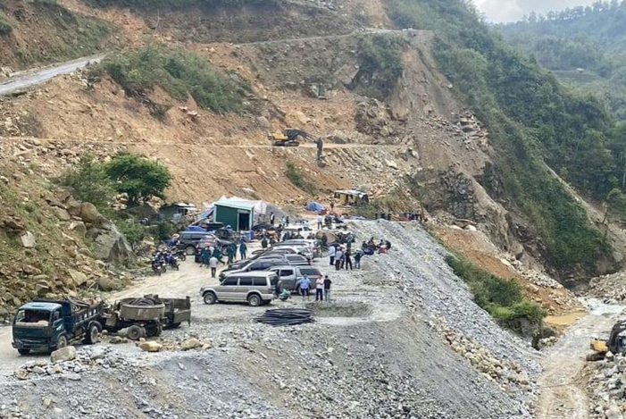 Tìm thấy thi thể 4 nạn nhân vụ sạt lở công trường thủy điện