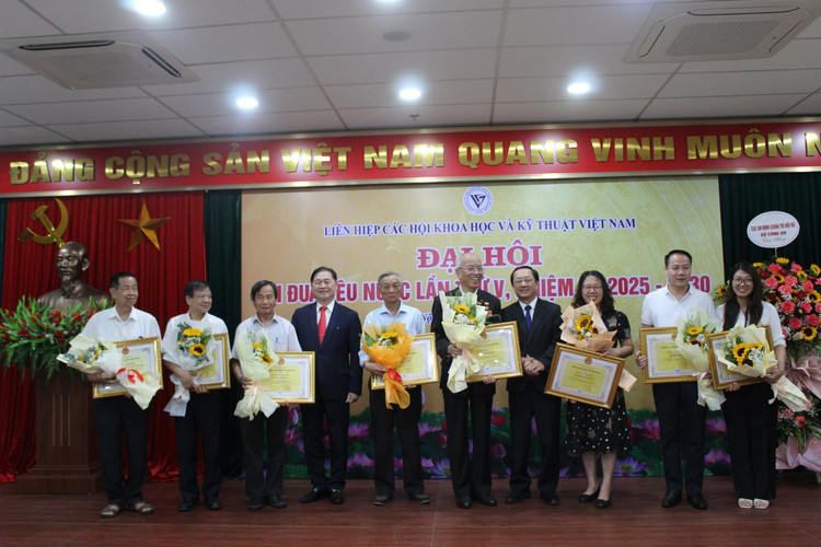 Đại hội thi đua yêu nước khẳng định bước phát triển mới