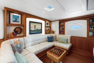 Du thuyền và chuyên cơ siêu sang của giới siêu giàu 