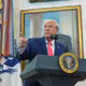 Tuyên bố cứng rắn của Tổng thống Mỹ Donald Trump gửi tới Iran