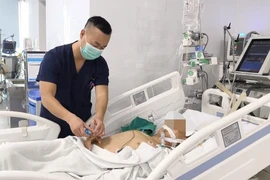 Câu cá ngã xuống hố sâu, trẻ 15 tuổi ngừng tim vì đuối nước