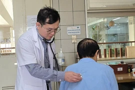 Nốt mờ nhỏ ở phổi, chủ quan dễ trở thành bản án tử