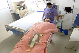 Đau đầu dữ dội, thanh niên 36 tuổi hôn mê do phình vỡ mạch não