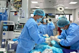 Cuộc chạy đua nghẹt thở với tử thần cứu bệnh nhân ngừng tuần hoàn