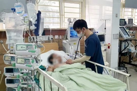 Từ vụ ngộ độc rượu ở Hải Phòng, bác sĩ cảnh báo nóng 