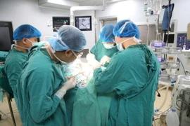 Kích hoạt báo động đỏ, cứu người bệnh vỡ phình động mạch chủ bụng