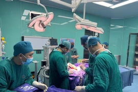 Tai nạn tại nhà, trẻ 5 tuổi gãy xương sọ phức tạp đe dọa tính mạng