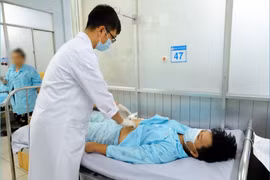 Cứu sống hai mẹ con trong ca vỡ tử cung nguy kịch nhờ 'khoảng thời gian vàng'