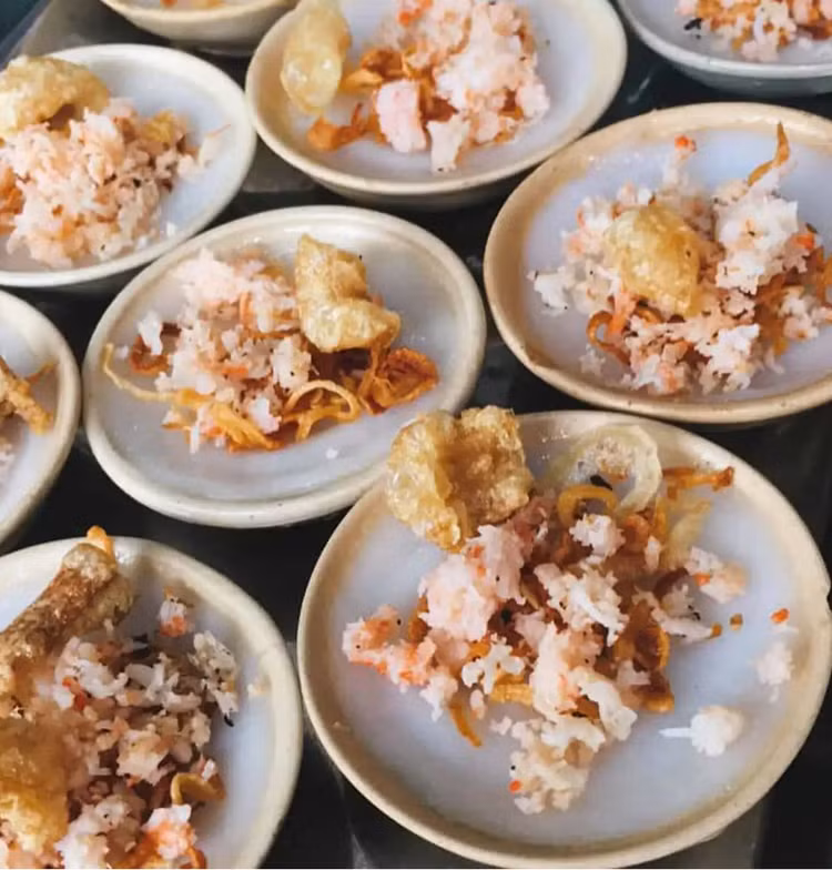 Nhung mon dac san khong the bo qua khi den Hue-Hinh-9