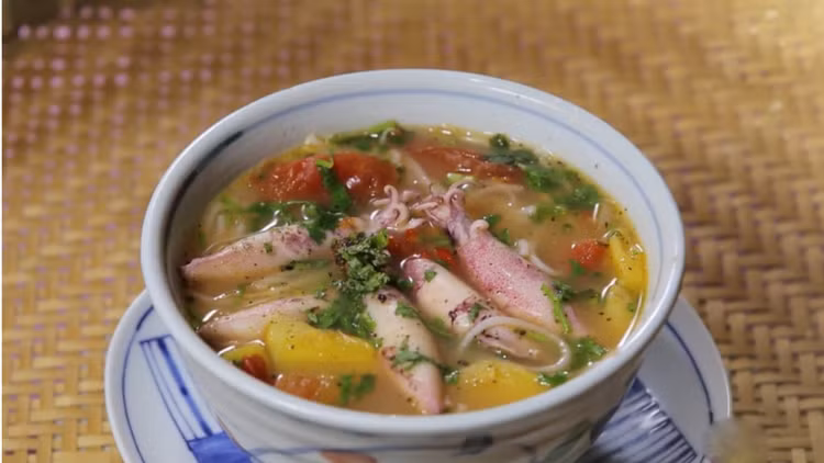 Top dac san Phu Yen du khach nen thu khi den du lich-Hinh-4