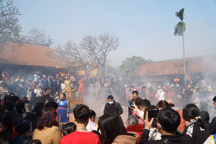 Toan canh hoi keo lua thoi com thi o lang Thi Cam-Hinh-8