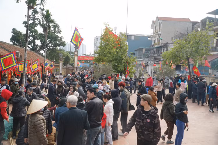 Toan canh hoi keo lua thoi com thi o lang Thi Cam