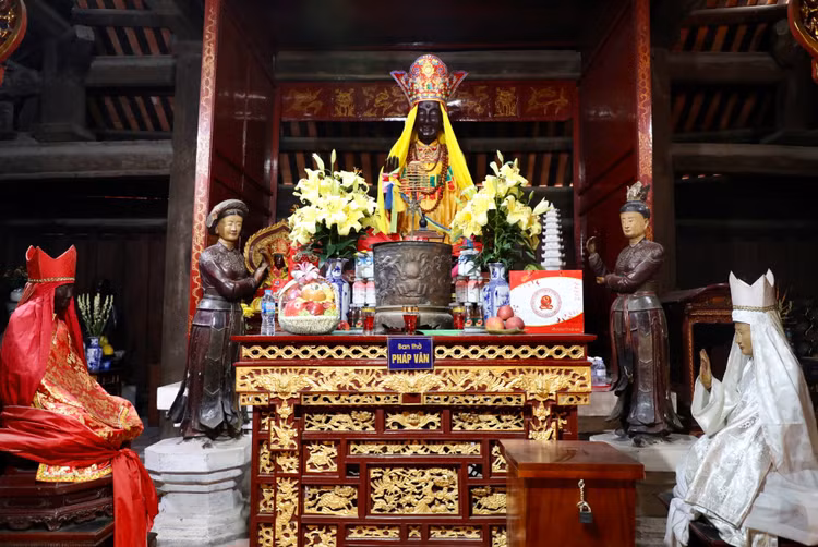 Doc dao chua Dau - ngoi chua Phat giao co nhat Viet Nam-Hinh-6