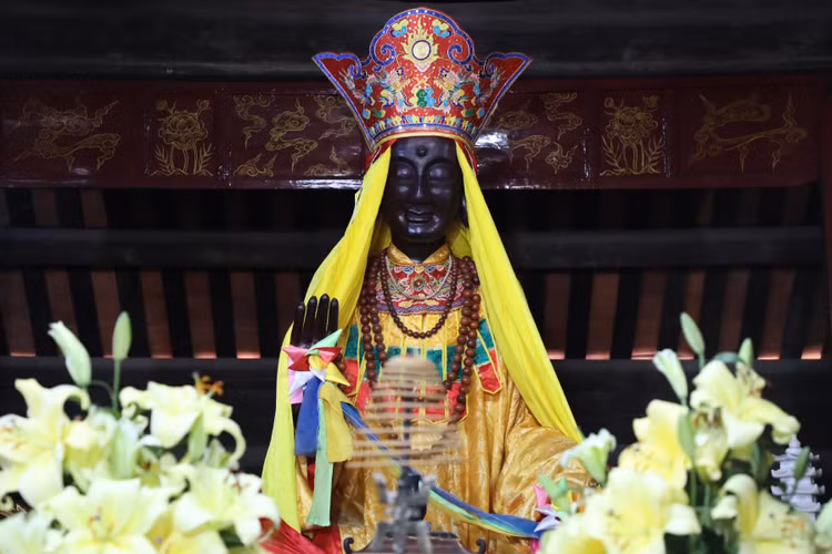 Doc dao chua Dau - ngoi chua Phat giao co nhat Viet Nam-Hinh-7