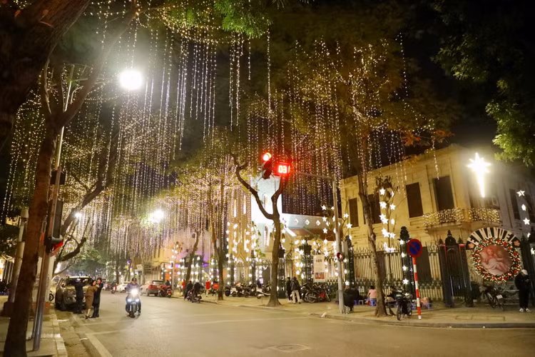 Ha Noi ruc ro truoc them Giang sinh-Hinh-6