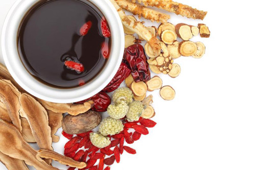 Loai nuoc khong nen dung trong binh giu nhiet, tranh nuoc bien chat-Hinh-7