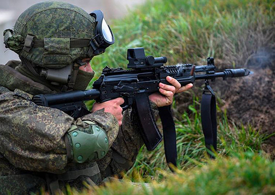 AK-12 – Tinh hoa moi cua dong sung Kalashnikov co lam nen chuyen?-Hinh-12