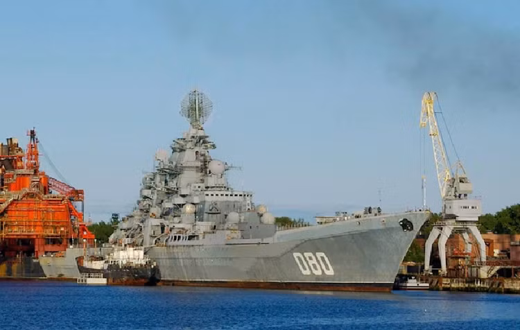 Chien ham “manh nhat the gioi” cua Nga sap thu nghiem tren bien