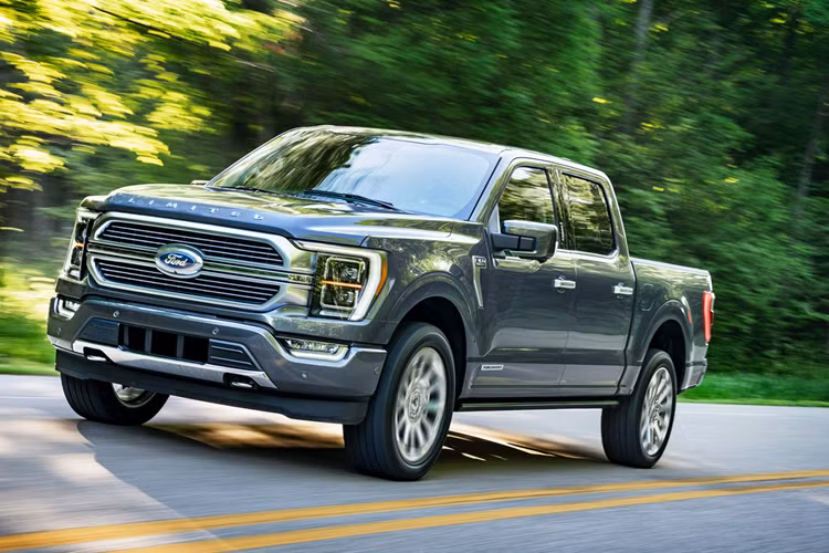 Top oto de bi hong nhat nam 2024 - chu yeu la xe Au, My-Hinh-16