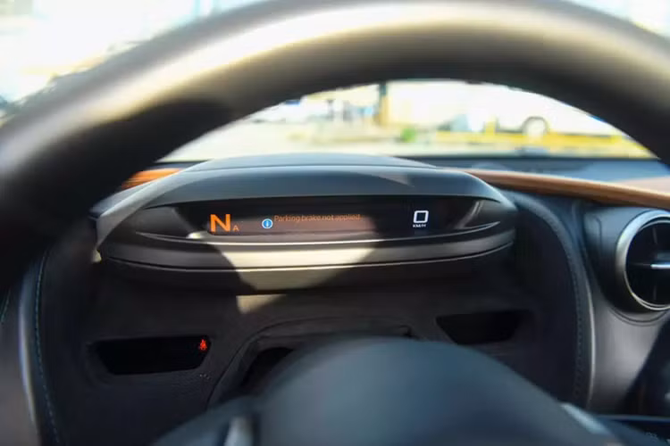 Can canh McLaren 720S do hon 1 ty dong cua dai gia Ha Noi-Hinh-11