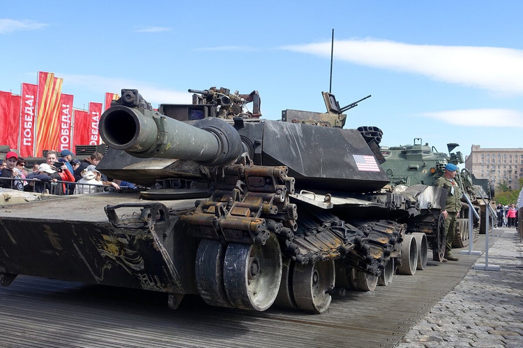 Lo dien khi tai “khung” se xuat hien vao le duyet binh 9/5-Hinh-6