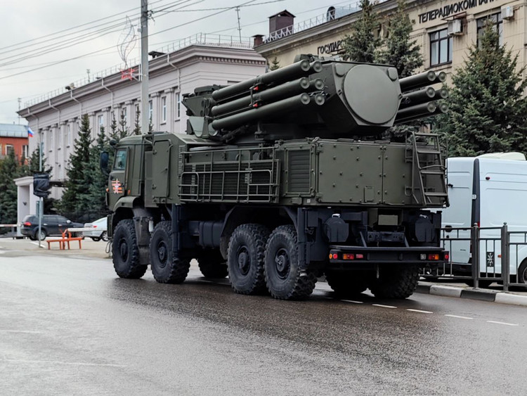 Lo dien khi tai “khung” se xuat hien vao le duyet binh 9/5-Hinh-5