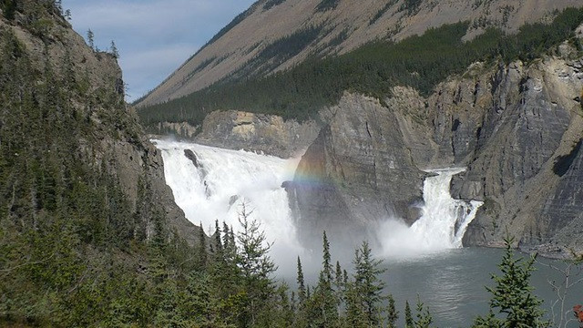 Huyen thoai son da ga chi co o Canada, ai nghe xong cung mat ngu-Hinh-7