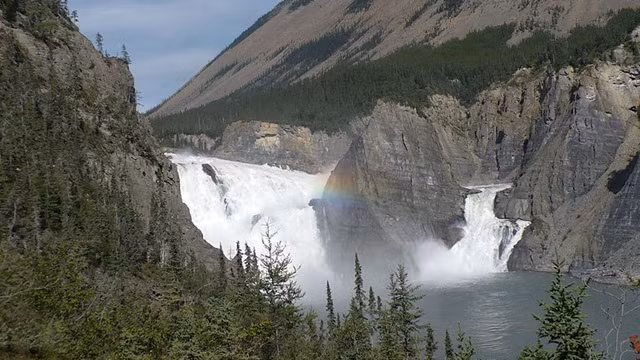 Huyen thoai son da ga chi co o Canada, ai nghe xong cung mat ngu-Hinh-7